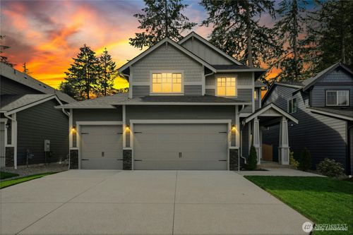 05-16636 8th Avenue Ct E, Spanaway, WA, 98387-8639 | Card Image