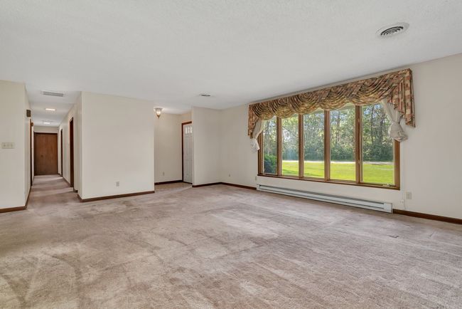 5815 E South Prairie Dr, House other with 3 bedrooms, 3 bathrooms and 2 parking in Morris IL | Image 5