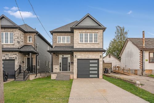 84 Beland Ave N, Hamilton, ON, L8H6C1 | Card Image