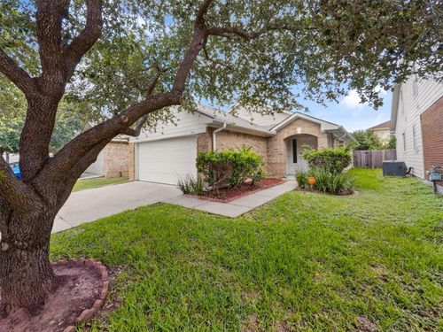 7618 Legacy Pines Dr, Cypress, TX, 77433-2758 | Card Image