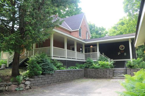 2360 Highway 60 Highway, Lake of Bays, ON, P1H2E5 | Card Image