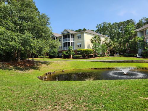 2021-2021 Basildon Rd, Mount Pleasant, SC, 29466-7126 | Card Image