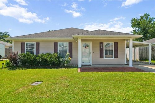 103 Allie Ln, Luling, LA, 70070-4585 | Card Image