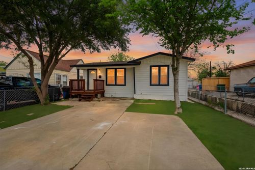 2035 Waverly Ave, San Antonio, TX, 78228-5345 | Card Image