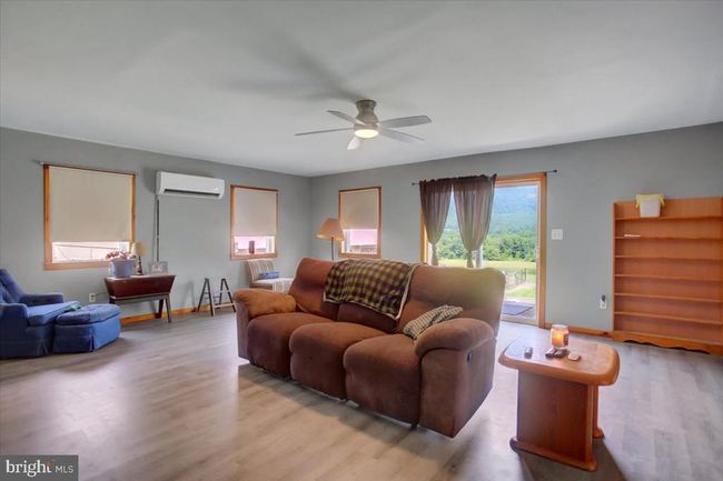 18759 Amberson Rd, House other with 4 bedrooms, 2 bathrooms and null parking in SPRING RUN PA | Image 11