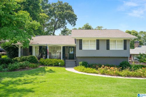 3117 Woodclift Cir, Mountain Brk, AL, 35243-4170 | Card Image