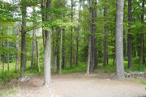 1634 State Route 213, Ulster Park, NY, 12487-5326 | Card Image