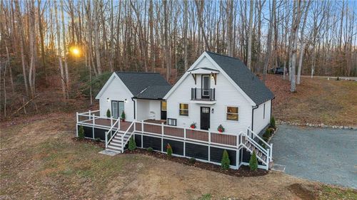 6329 Orchard Rd, New Kent, VA, 23124-3223 | Card Image