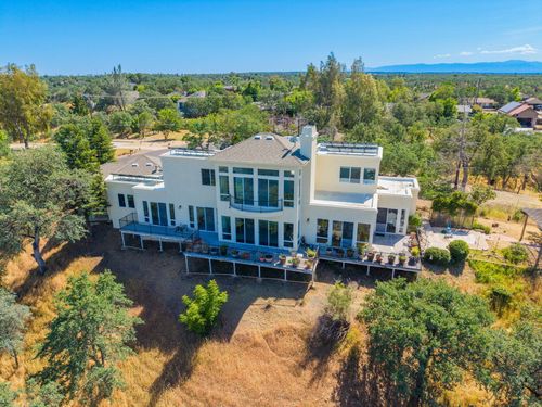22430 Blue Lake Pl, Cottonwood, CA, 96022-7717 | Card Image