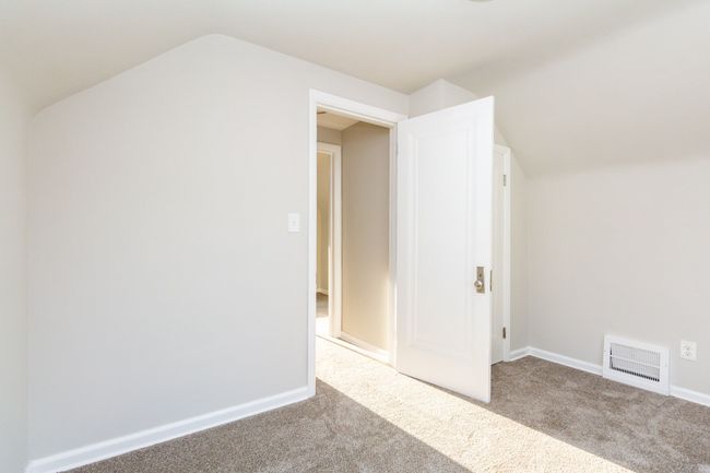 648 Lebaron Ave, House other with 3 bedrooms, 2 bathrooms and null parking in Pontiac MI | Image 10