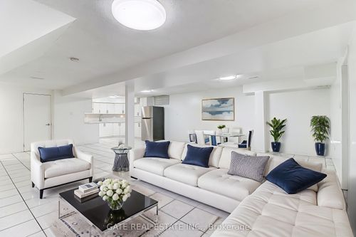 11 Jordana Dr, Markham, ON, L3S3C2 | Card Image