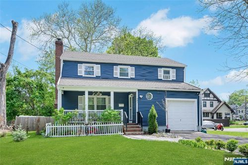 981 Carnegie Ave, Plainfield, NJ, 07060-2524 | Card Image