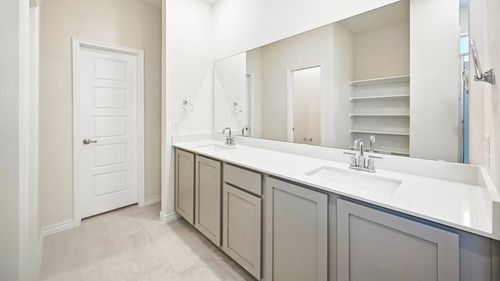 4254 Zayan Dr, Sherman, TX, 75090-5338 | Card Image