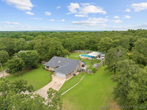 75 Hickory St, Healdton, OK, 73438-3228 | Card Image