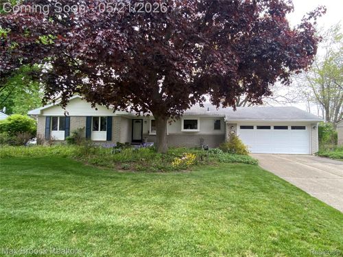 316 Paragon Dr, Troy, MI, 48098-4630 | Card Image