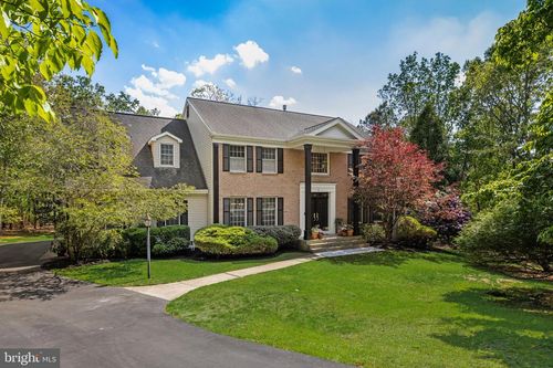 4 Irongate Ln, Medford, NJ, 08055-3512 | Card Image