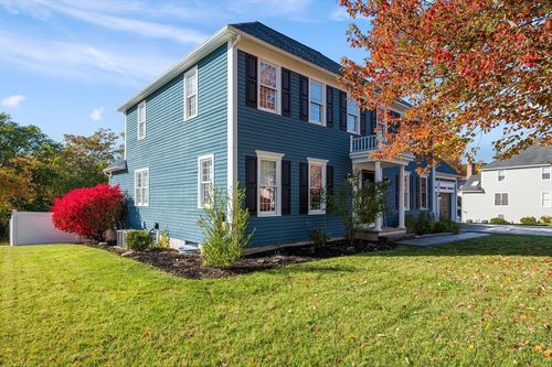 4 Horseneck Rd, Shrewsbury, MA, 01545-5471 | Card Image