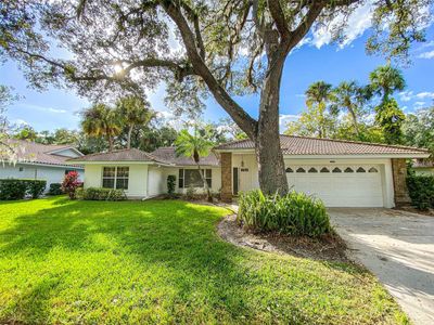 5708 Garden Lakes Fern, House other with 3 bedrooms, 2 bathrooms and null parking in Bradenton FL | Image 1