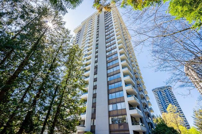 308 - 9521 Cardston Court, Condo with 2 bedrooms, 1 bathrooms and 1 parking in Burnaby BC | Image 3