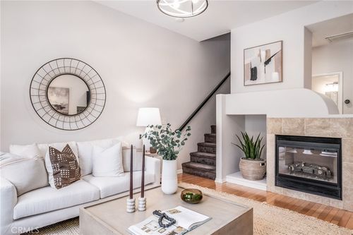 6289 Citracado Cir, Carlsbad, CA, 92009-2285 | Card Image
