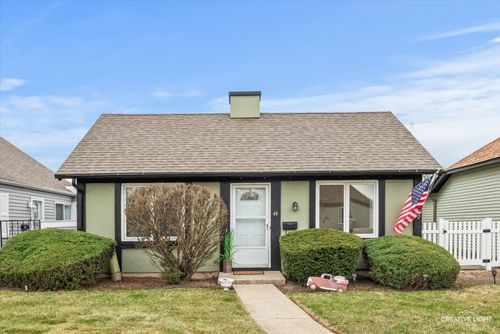 48 Garden Dr, Montgomery, IL, 60538-2202 | Card Image