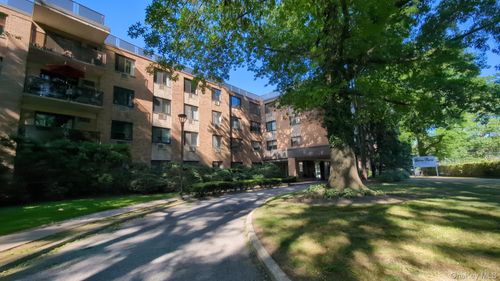 228-1101 Midland Ave, Yonkers, NY, 10708-6312 | Card Image