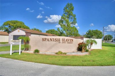 1832 Nicaragua Way, House other with 2 bedrooms, 2 bathrooms and null parking in Winter Haven FL | Image 2