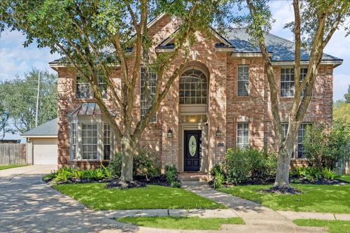 103 Chatsworth Cir, Sugar Land, TX, 77479-5070 | Card Image