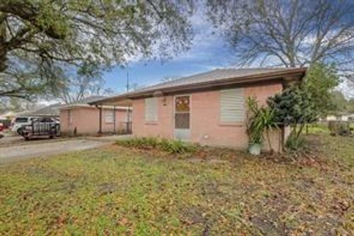 1114 Main St, La Marque, TX, 77568-5629 | Card Image