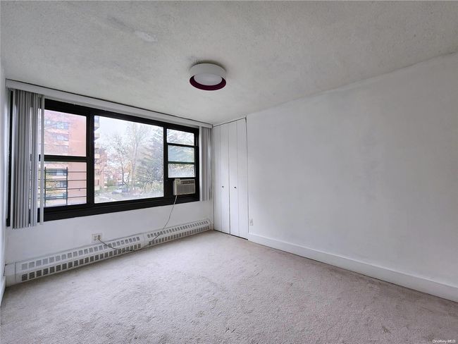APT-4B - 162-40 9 Th Ave, Home with 3 bedrooms, 1 bathrooms and null parking in Beechhurst NY | Image 16