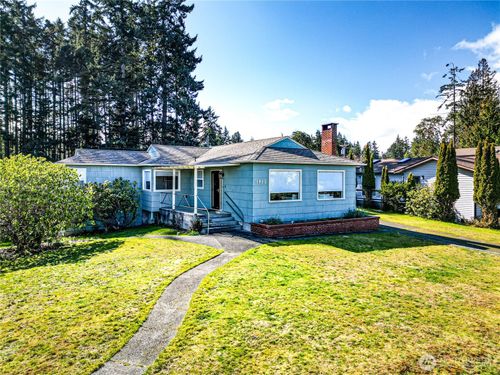 1922 W 7th St, Port Angeles, WA, 98363-1616 | Card Image