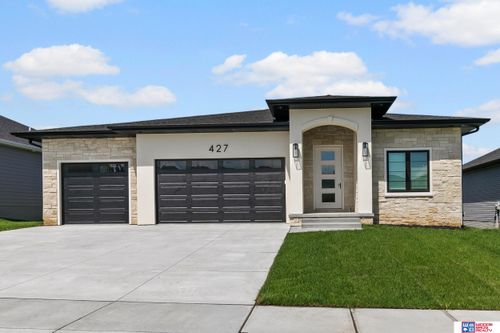 427 Deep Water Dr, Lincoln, NE, 68527-2524 | Card Image