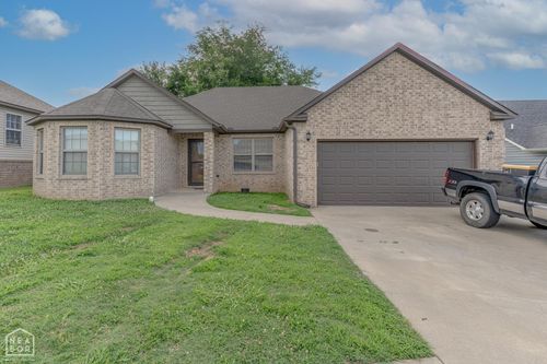 5 Ashcraft Ct, Paragould, AR, 72450-7592 | Card Image