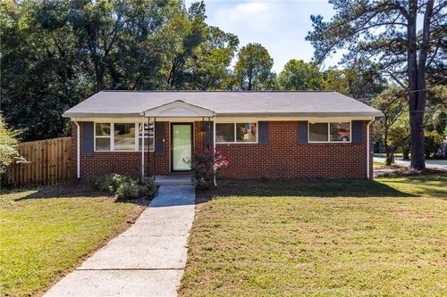 1661 Barrett Dr Nw, Atlanta, GA, 30318-3376 | Card Image