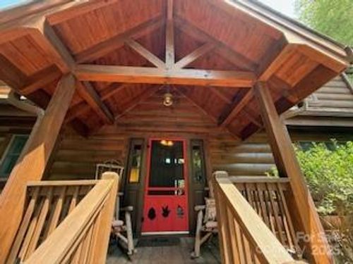1600 Pisgah Preserve Dr, Nebo, NC, 28761-0127 | Card Image