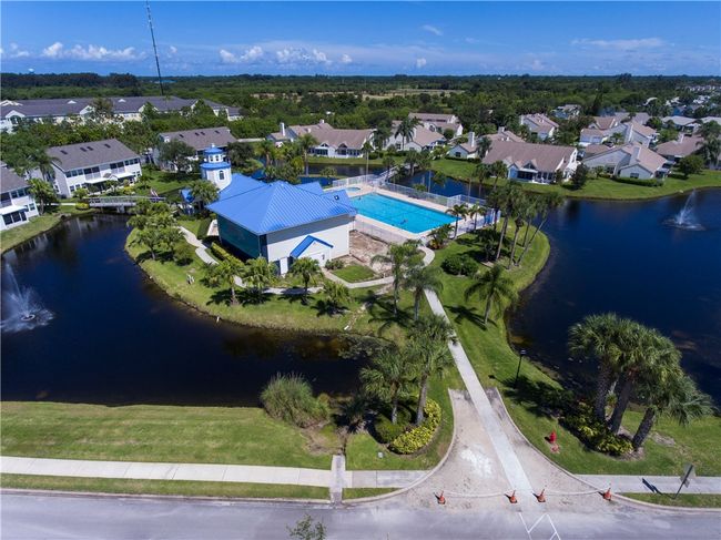13-3 - 1914 Westminster Cir, House attached with 3 bedrooms, 2 bathrooms and null parking in VERO BEACH FL | Image 26