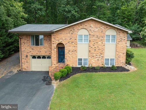 116 Richmond Rd, FRONT ROYAL, VA, 22630-3718 | Card Image