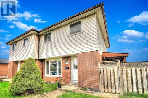 3134 Jessica Crt, Mississauga, ON, L5C1X6 | Card Image