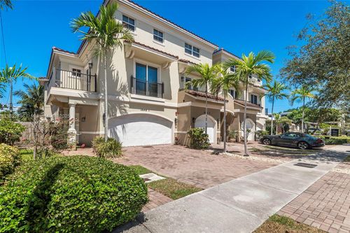 apt-1-1849 Ne 26th Ave, Fort Lauderdale, FL, 33305-3558 | Card Image