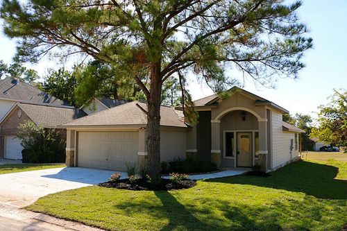 12935 Corona Ct, Willis, TX, 77318-5041 | Card Image