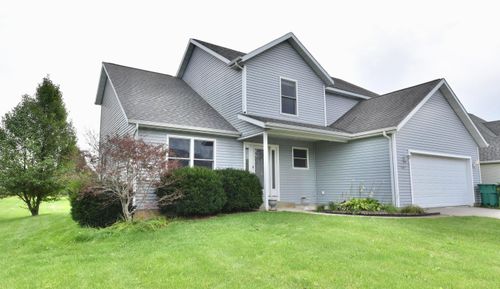 4697 Lauren Ln, Saint Joseph, MI, 49085-8659 | Card Image