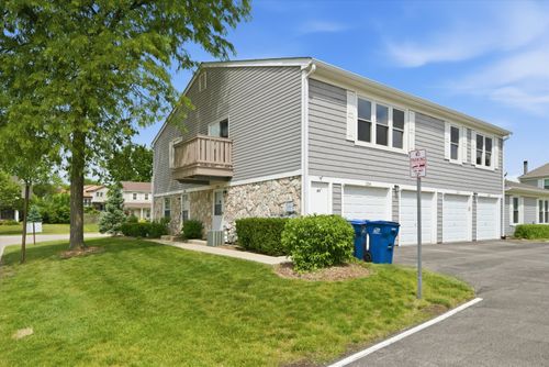 206-206 Nantucket Hbr, Schaumburg, IL, 60193 | Card Image