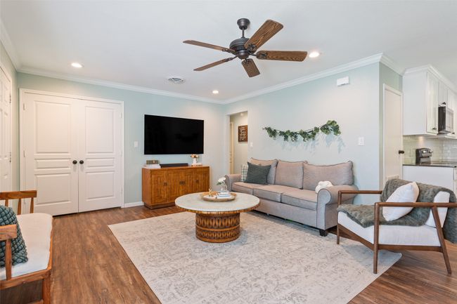 1307 W 6 Th St, House other with 4 bedrooms, 2 bathrooms and null parking in McGregor TX | Image 5