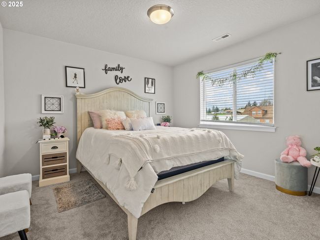 277 S 7 Th St, House other with 5 bedrooms, 3 bathrooms and 3 parking in Carlton OR | Image 28