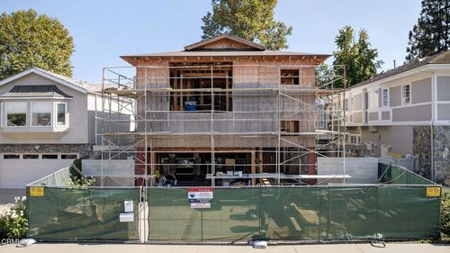 3808 Charthouse Cir, Westlake Village, CA, 91361-3817 | Card Image