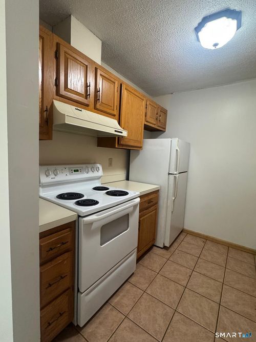 45 Stevens St, Bridgeport, CT, 06606-4358 | Card Image