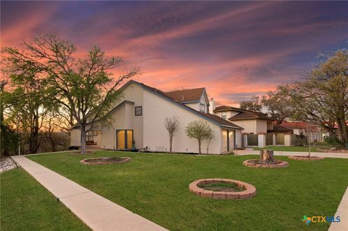 805 Summerwood Dr, New Braunfels, TX, 78130-3501 | Card Image