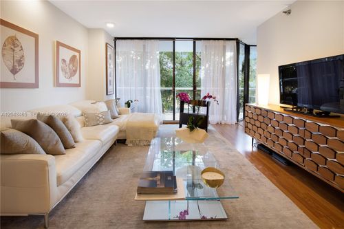 304-3640 Yacht Club Dr, Aventura, FL, 33180-3558 | Card Image
