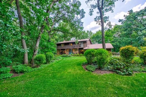 44 S Deep Lake Rd, North Oaks, MN, 55127-6321 | Card Image