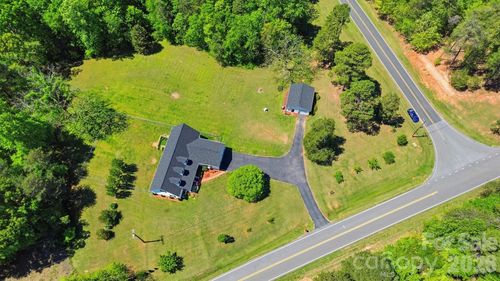 286 Battleground Road, Grover, NC, 28073 | Card Image